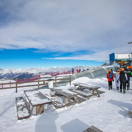 아파트 Rochebrune 200m From - Happy 클라비에