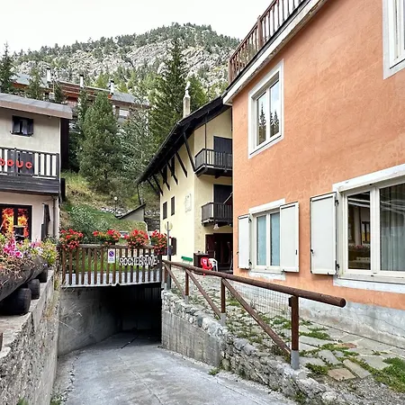 Rochebrune 200m From - Happy Апартаменты Клавире